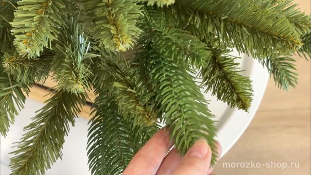 Настольная ель Берген 80 см в деревянном кашпо, ЛИТАЯ + ПВХ, DC2130