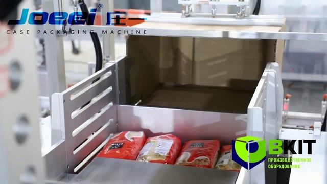 Кейспакер (картонатор) боковой затарки короба сдвигом 3 слоя по 4 пакета