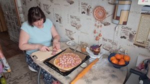 Пока пеку ПИЦЦУ И САЛАТ,давайте пообщаемся☺️👋💥💯