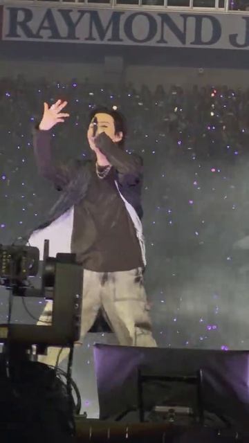 Милашка Юнги...