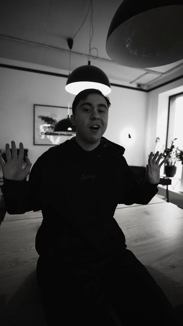 Не можем перестать слушать надеюсь и вы  DEAD LALI - Таблетки