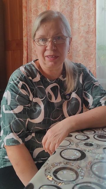 Спорить не стала отдала цветок старым владельцам. Молочай Мили