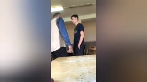 В Кузбассе математик подрался с шестиклассником во время занятий