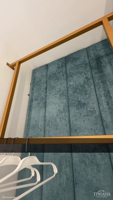 Прихожая и спальня: эмаль с рифлёной фрезеровкой