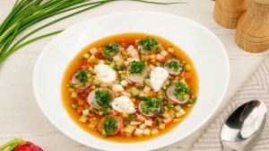 Окрошка на квасе с колбасой