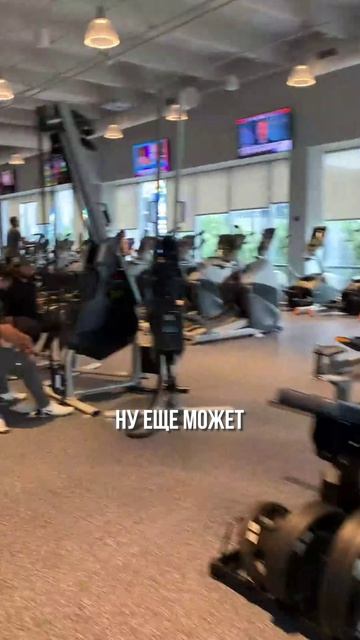 ЯСИНОВСКИЙ сравнил залы Америки и России