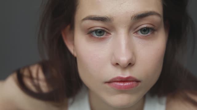 Зиновьева Полина визитка от апреля 2026