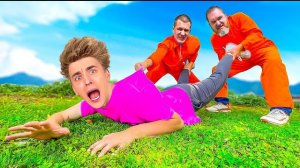 ЗА НАМИ ОХОТЯТСЯ БАНДИТЫ ! Влад Бумага А4 Видео Влада Влад а4 Бумага а4 А 4