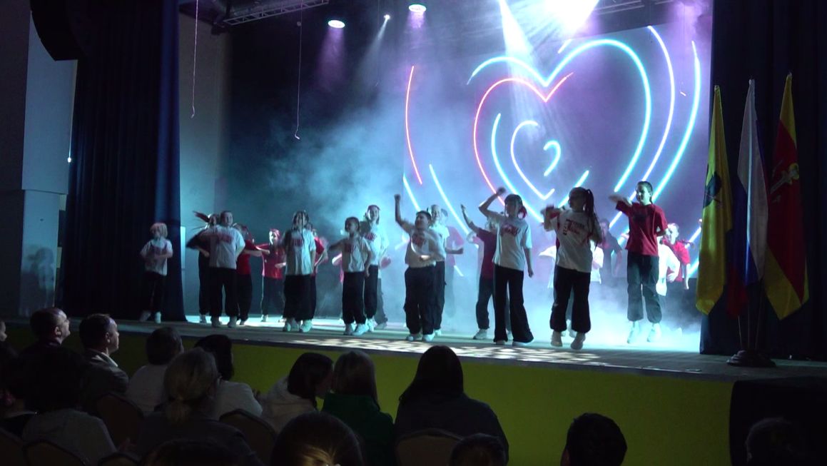 В Угличе после масштабного обновления открылся молодежный центр