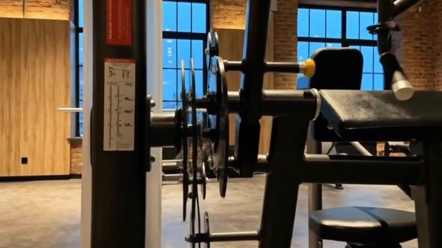 FTX-61F12 Трицепс машина