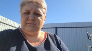 Погода хорошая кто работает а кто сидит.