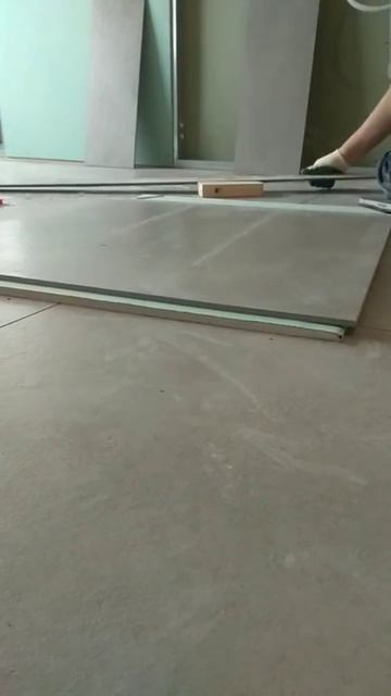 Самодельный плиткорез.