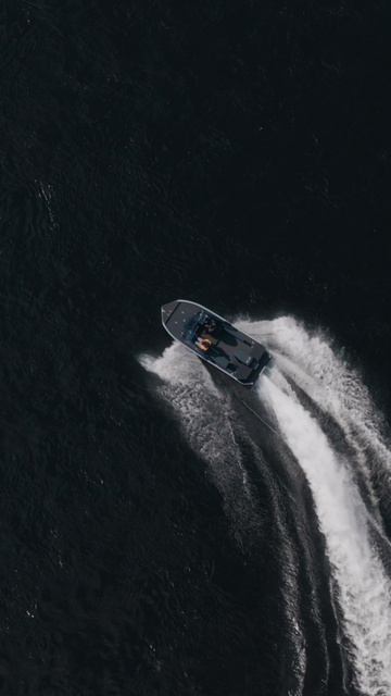 Катер Росомаха R6000 S Mecury 4 Stroke 200