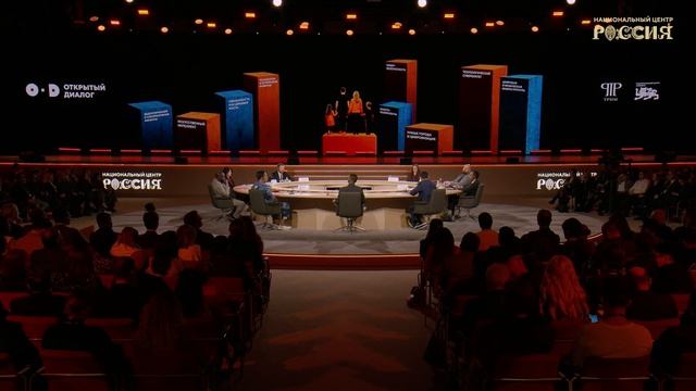 Максим Орешкин: развитие человека важно для будущего экономики