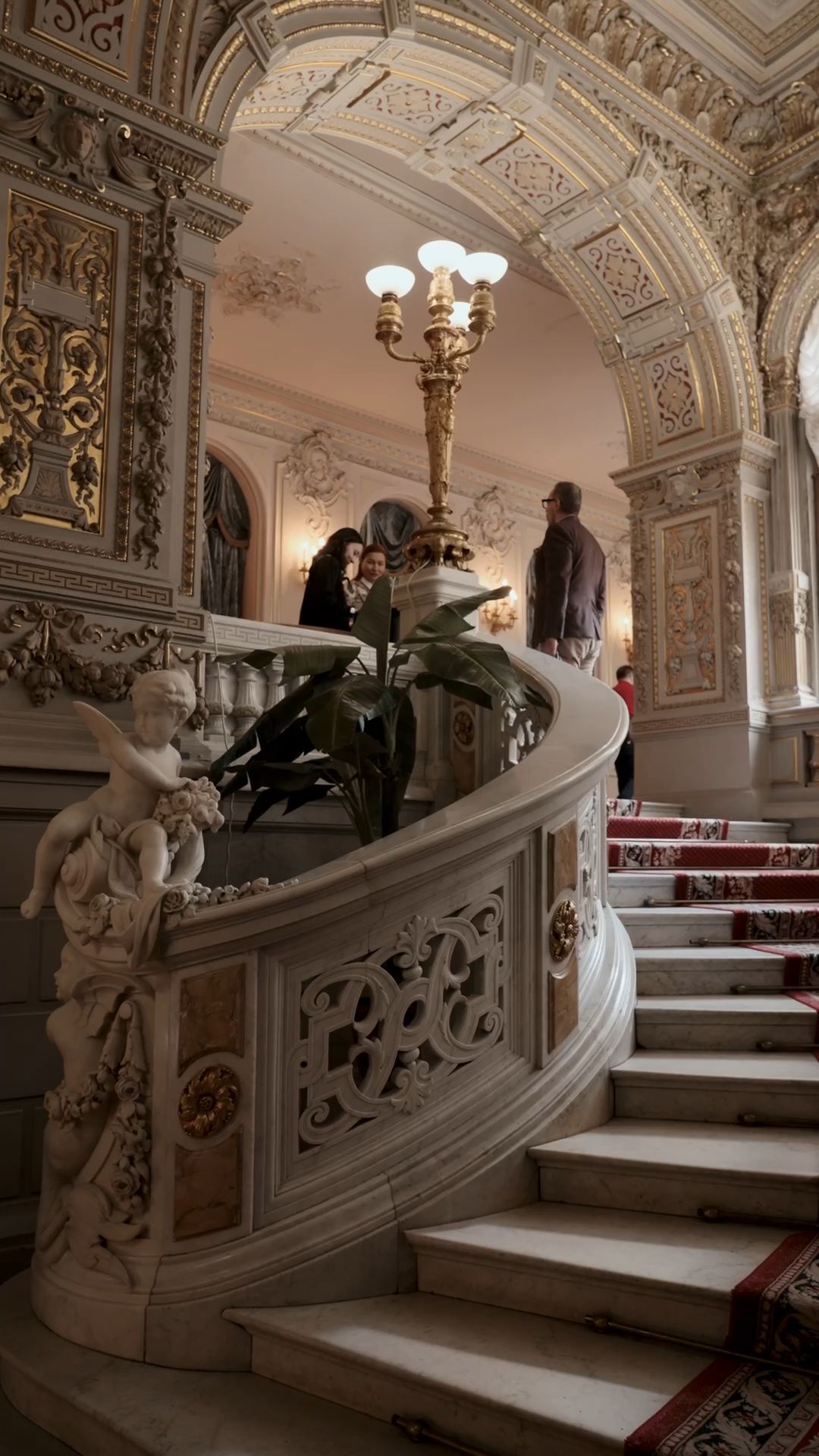 Конференция в Санкт-Петербурге Бизнес и инвестиции в новой экономической реальности 16.04.26