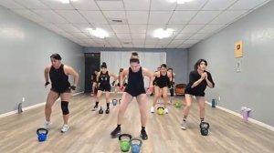 CARDIO DANCE WITH CLAU & PATY está en vivo