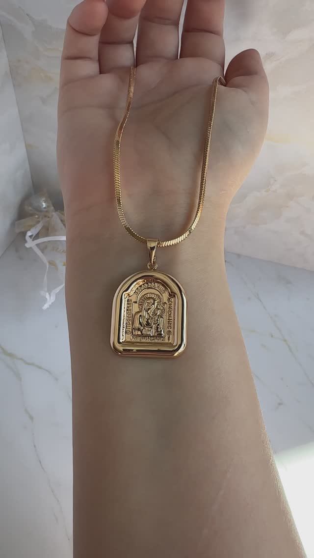 Казанская иконка на шею 