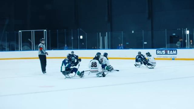 Нет ничего невозможного! Слэдж-хоккей против любителей. Звезда против Югры