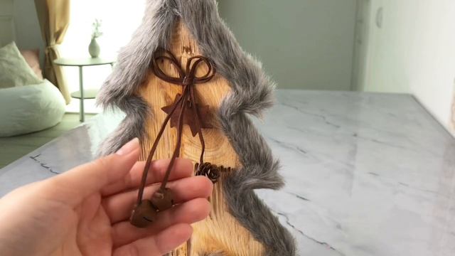 Декоративная настольная ёлочка ЧУДО В ШУБКЕ коричневая дерево искусственный мех 30 см 551281-1