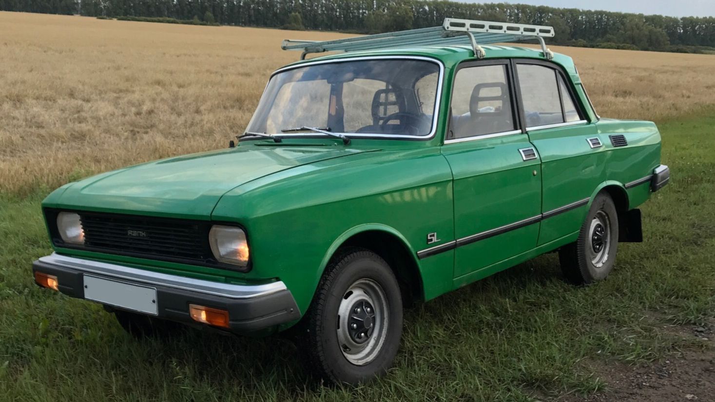2140 SL Люксовый Москвич был похож на гостя из другого мира
