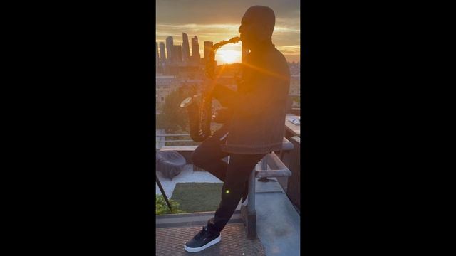 На крыше. Вертикаль