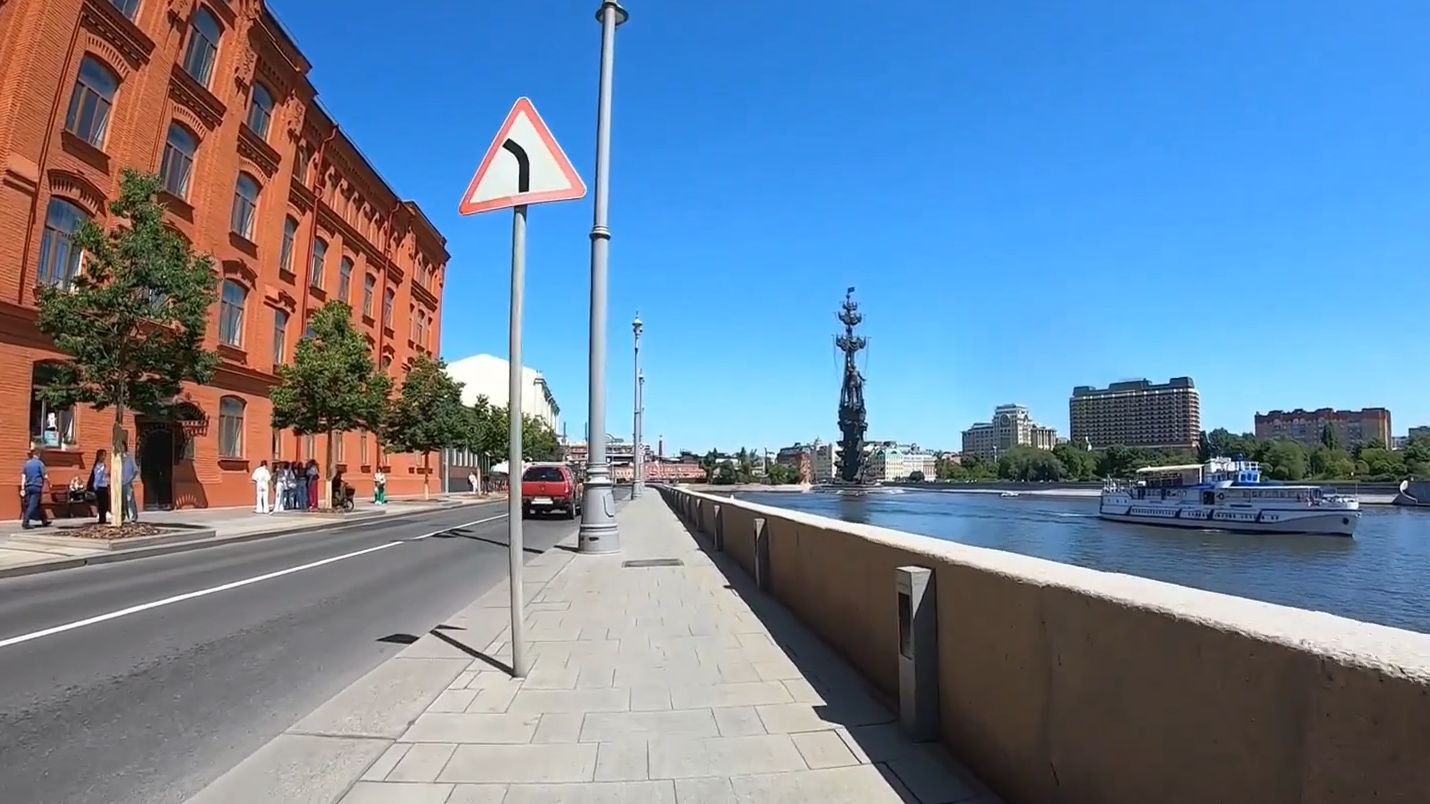 Пречистенская набережная