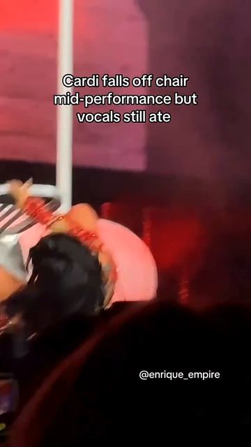 CARDI B сошла с ума 