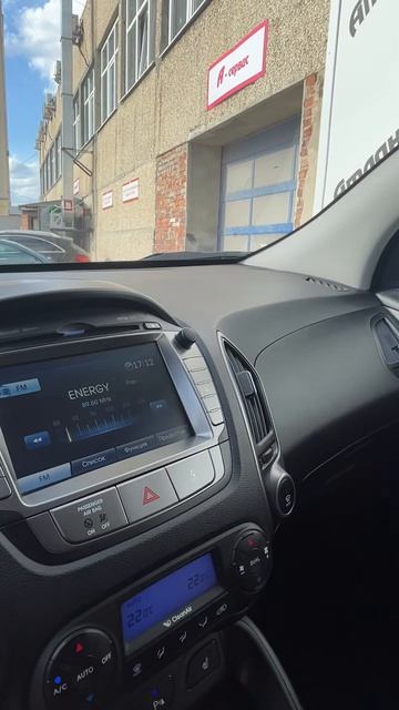 Hyundai Ix35 Кроссовер 5 дв. 2.0 AT 4WD 2013г