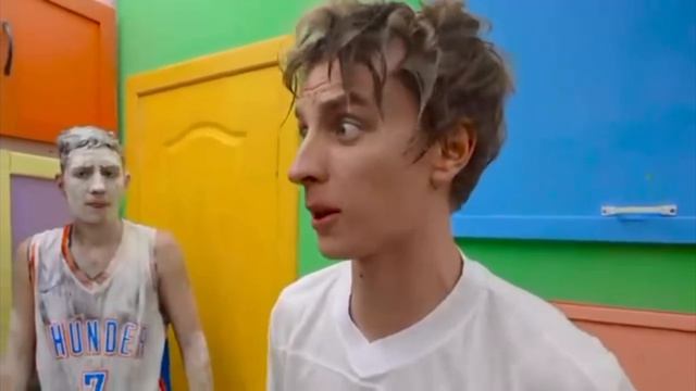 А4 переозвучка. смешная