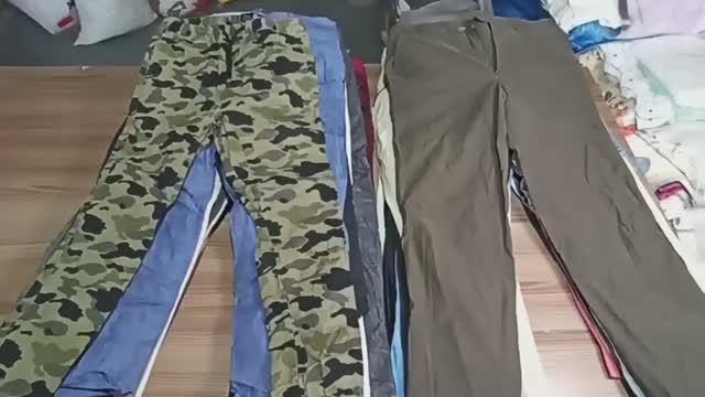 Лот 141 Брюки  Лёгкие Мужские Германия Слаксы Cotton 19,8 кг 39 ед 1190₽-кг