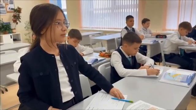 Видеоролик с завершённым фрагментом учебного занятия. Чернышова А. В. учитель истории.