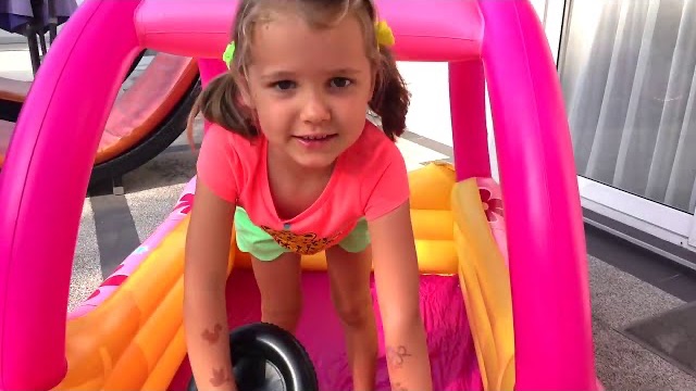 Катя и история про игры с водой 🌊