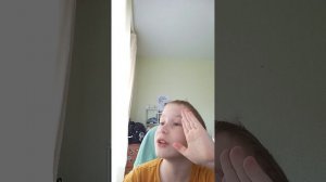 Смотрю свою аналитику почему просмотры падают на новых видео в?