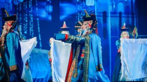 Восток на сцене: Бурятский театр «Байкал» показал «Степной ветер» и «Дух предков» в Москве