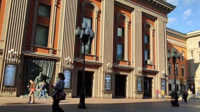 Москва. Прогулка по Арбату! смотреть онлайн