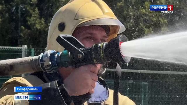 В Крыму определили лучших пожарных среди журналистов