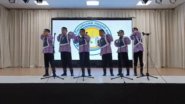 Ансамбль мальчиков 4 кл Добун