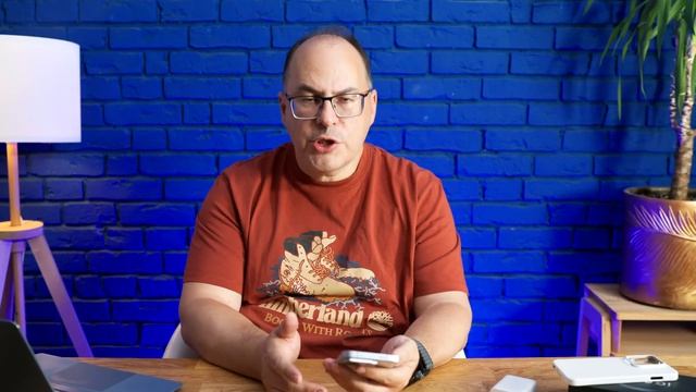 Игровой флагман iQOO 15 Ultra. Экзотика для России смотреть онлайн