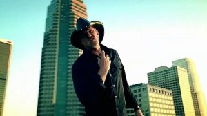 _Влюбился в молодую_