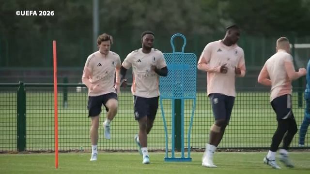 Унаи Эмери возглавляет «Астон Виллу» в преддверии матча против «Ноттингем Форест»