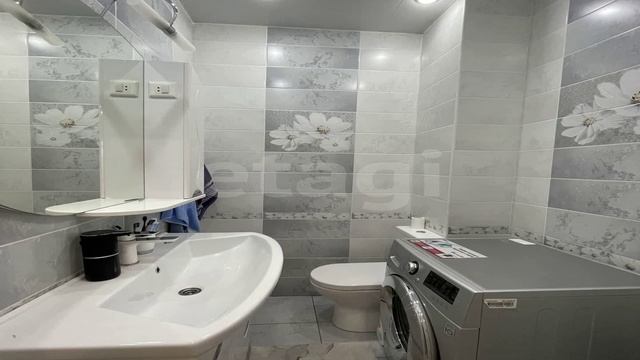 Омск проспект Комарова 14к1