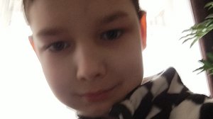 делаю дз по математике на учиру