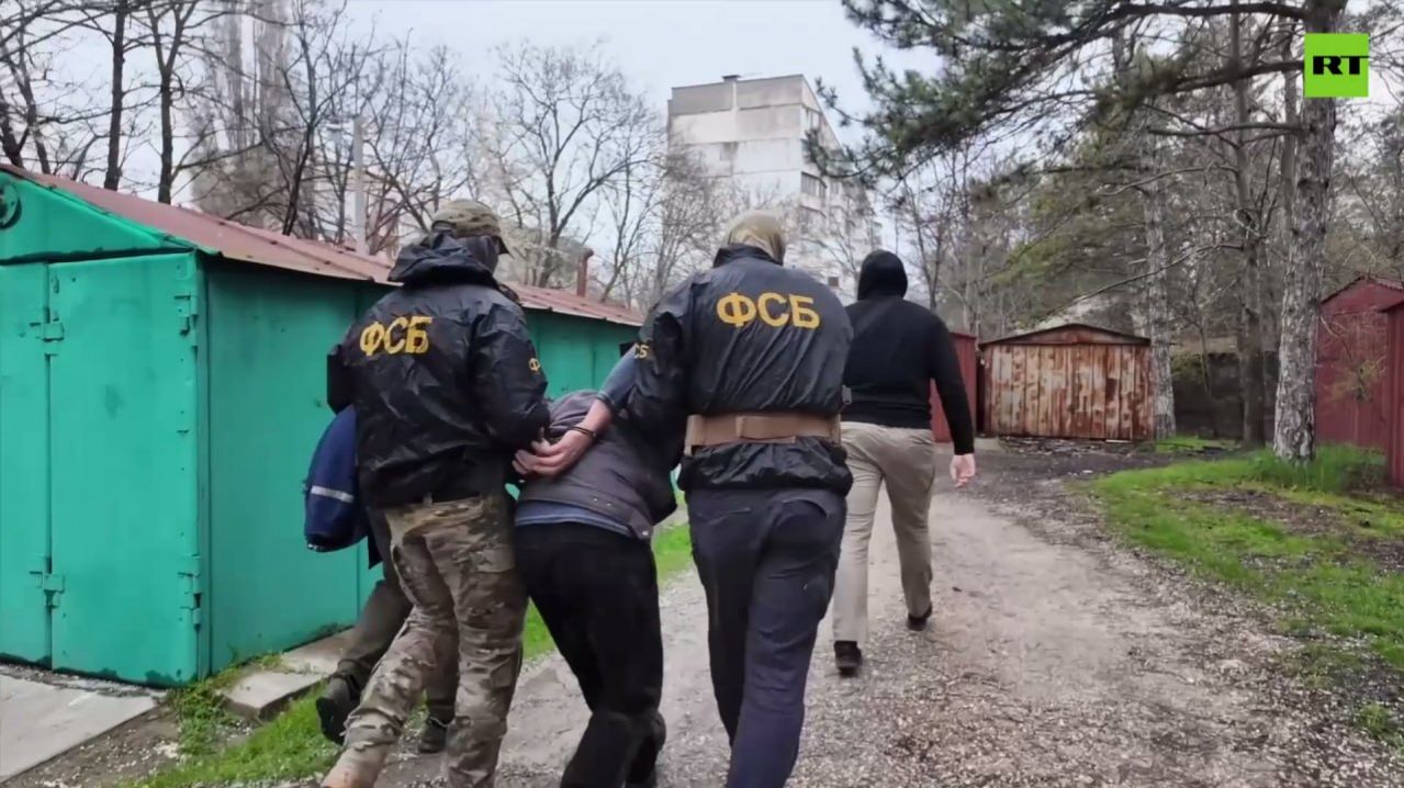 ФСБ предотвратила серию терактов в Крыму: задержан завербованный ВСУ россиянин