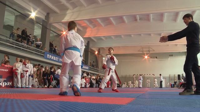 В нижегородской спортшколе Олимпиец прошел юношеский турнир по каратэ в честь  Дня Победы