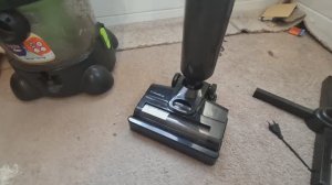 Обзор беспроводной моющий пылесос HouseUp