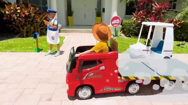 Крис и друзья - скольжение по лестнице безопасность и умение делиться