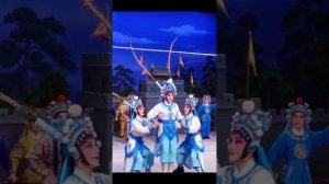 Атмосфера традиционной китайской оперы