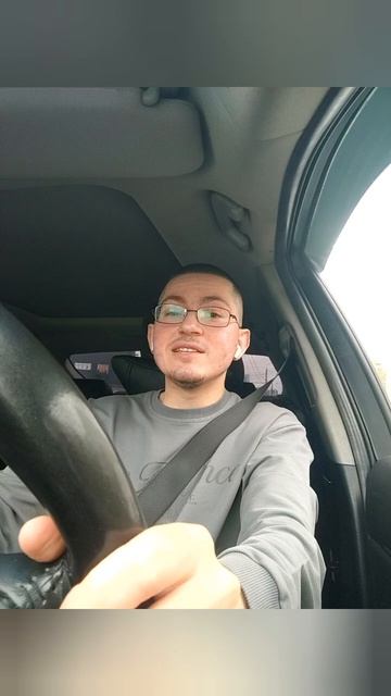 Тариф попутчик яндекс такси. Пассажиры жалуются что водитель стоит и ждет второго попутчика.