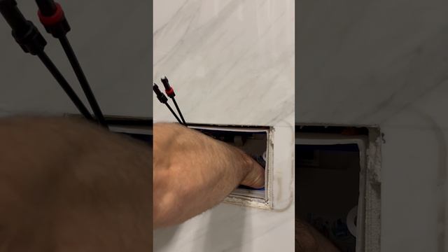 Ремонт подвесного унитаза Villeroy boch  замена троса механизма слива