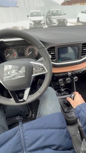 2026 LADA VESTA SW CROSS запуск двигателя